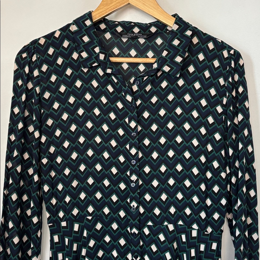 Zara Woman Green cream tones Geometric Print Shirt Dress Button Front Size L - Picture 4 of 9